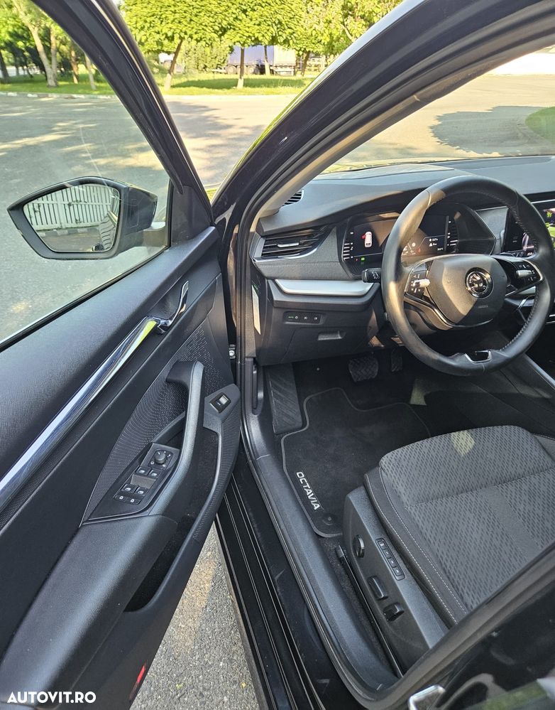 Skoda Octavia 2.0 TDI DSG Style - 5