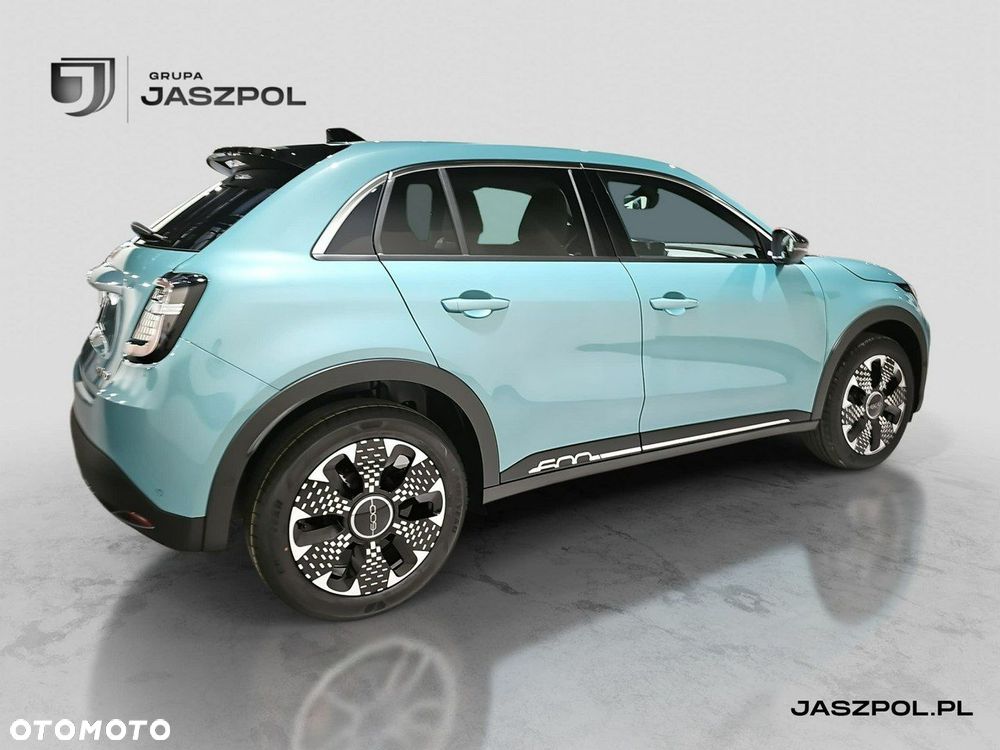 Fiat 600 1.2 Turbo La Prima eDCT - 4