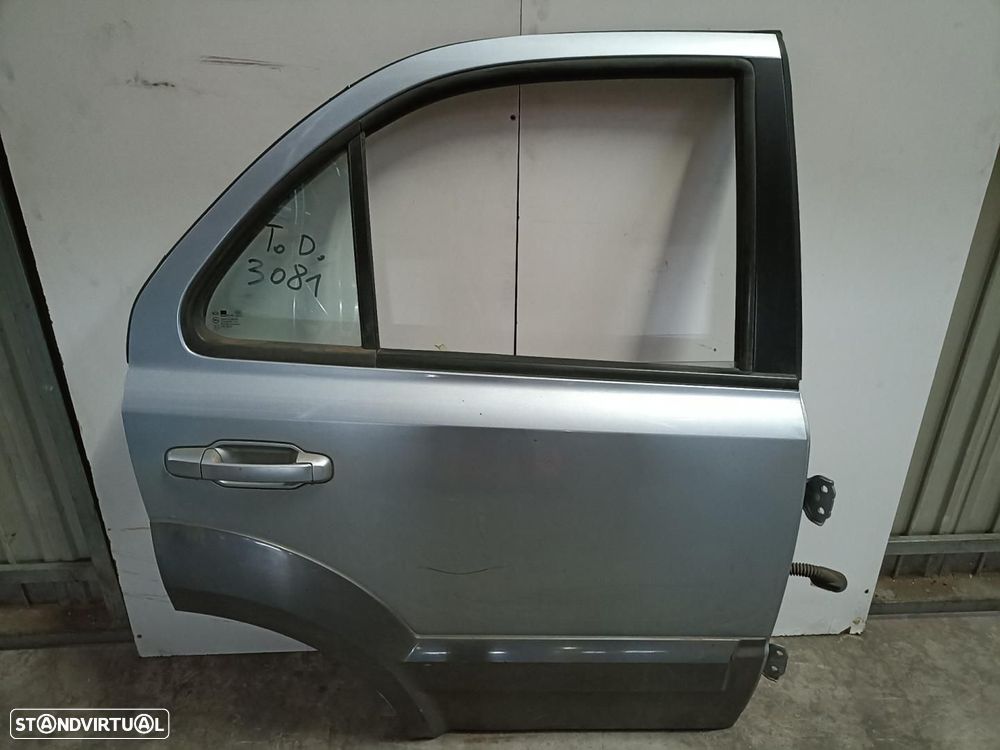 PORTA TRASEIRA DIREITA KIA SORENTO BL - 1