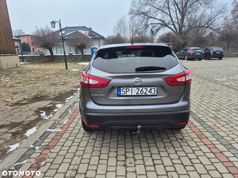 Nissan Qashqai 1.2 DIG-T Visia EU6 - 5