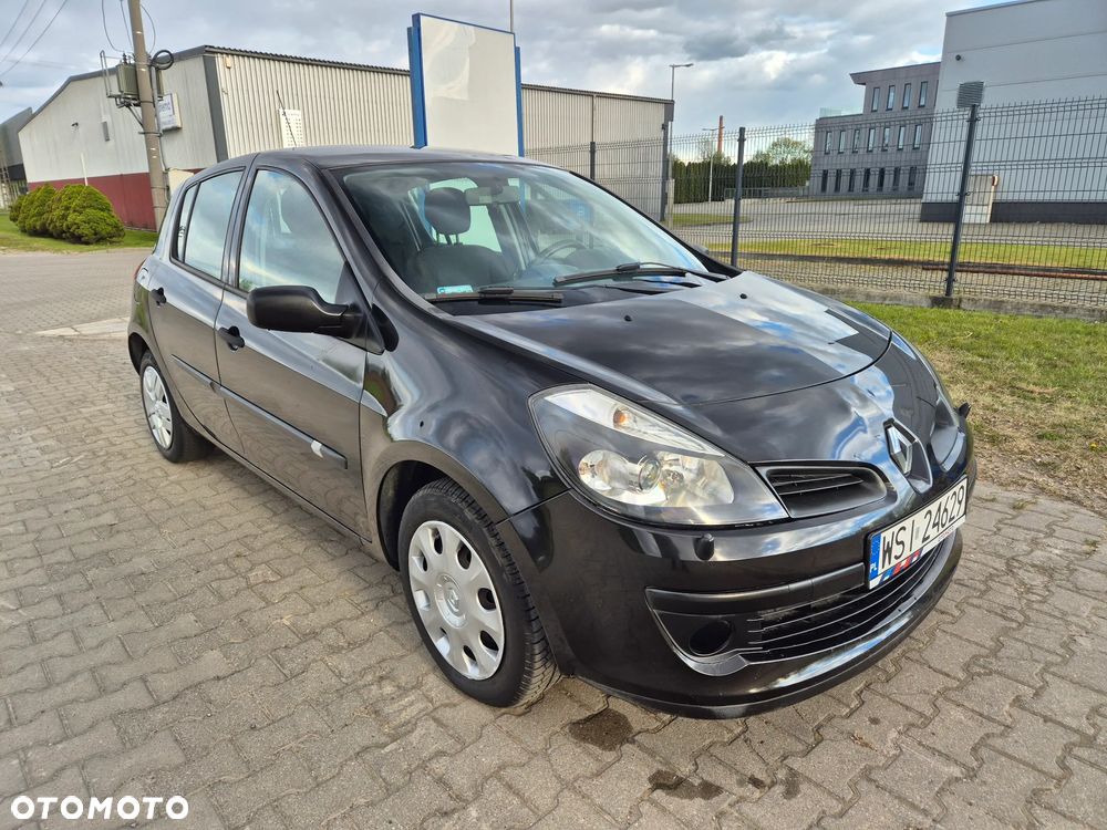 Renault Clio 1.5 dCi Alize - 5