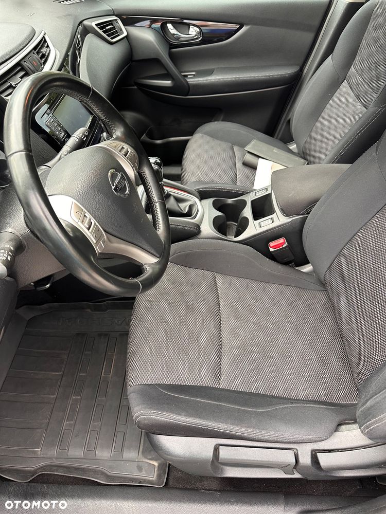 Nissan Qashqai 1.2 DIG-T Acenta - 24