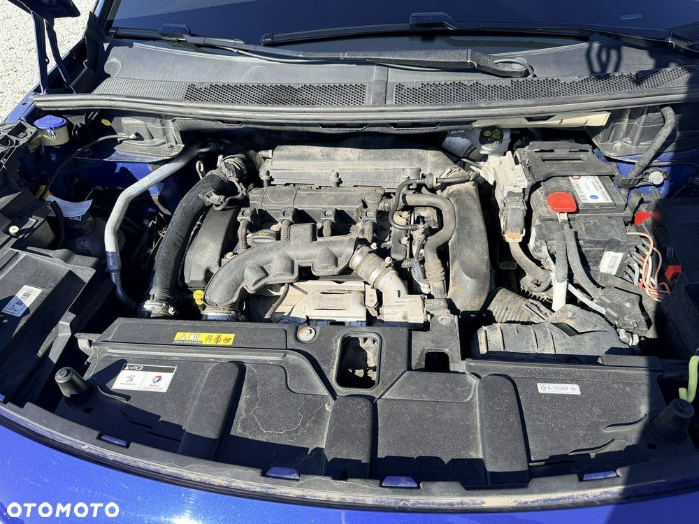Peugeot 3008 THP 165 EAT6 Stop & Start Allure - 36