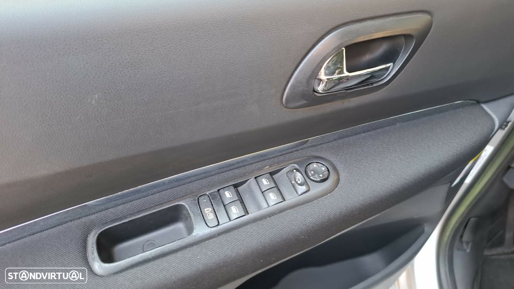 Peugeot 3008 155 THP Active - 17