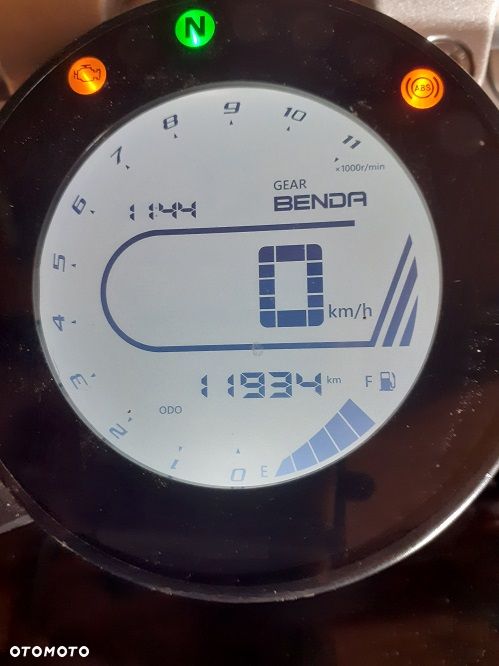 Benda Chinchilla 300 - 20