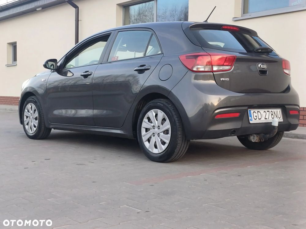 Kia Rio 1.2 Business Line - 18