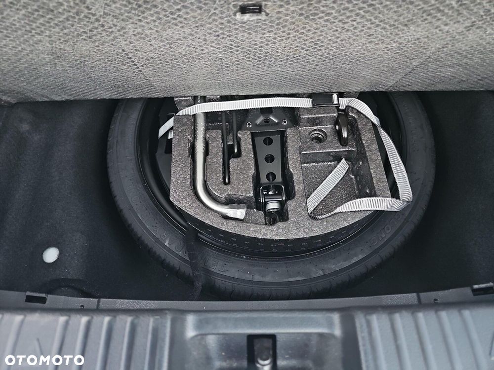 Skoda Superb 2.0 TDI SCR 4x4 L&K DSG - 19