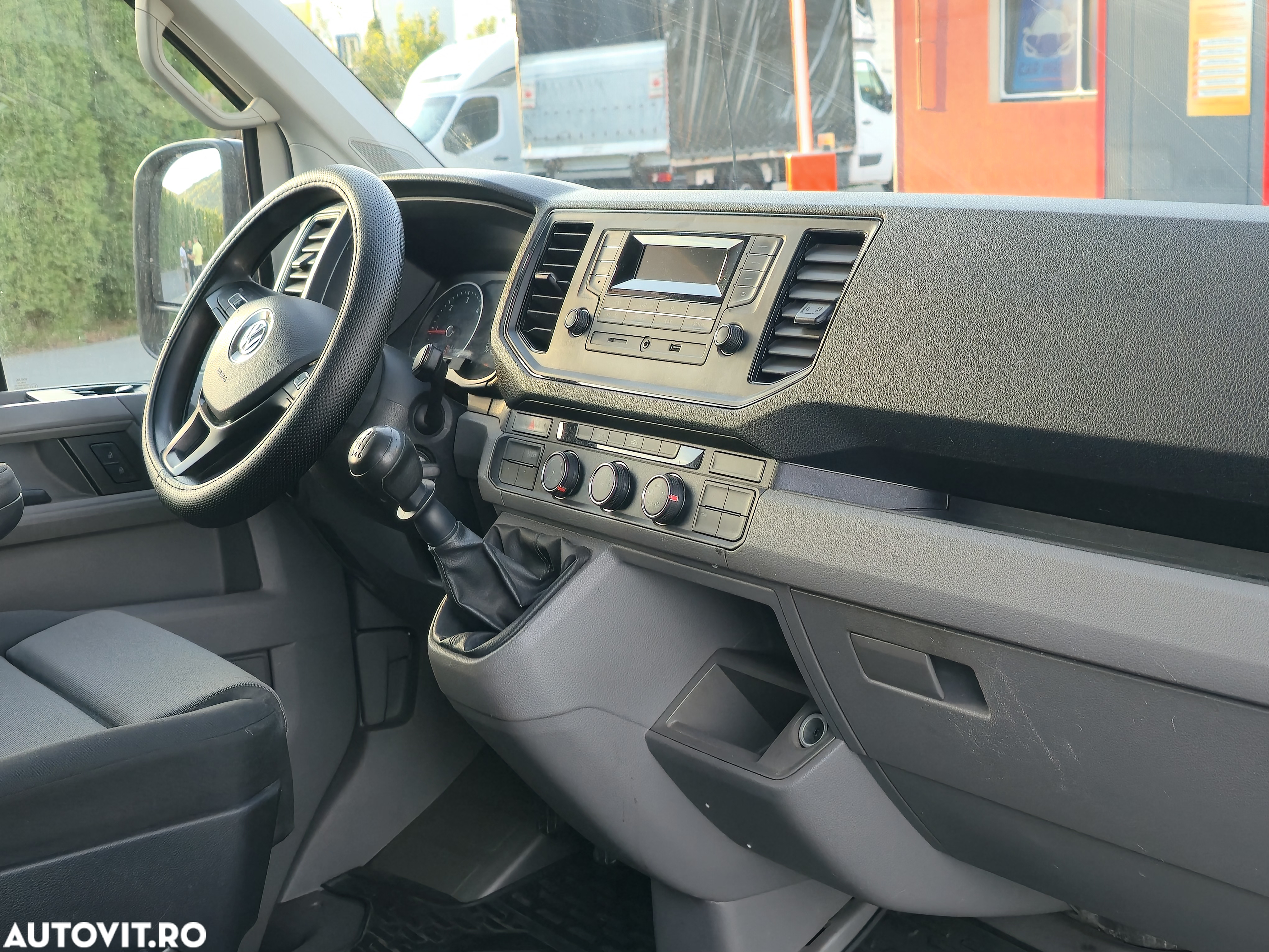 Volkswagen Crafter - 9