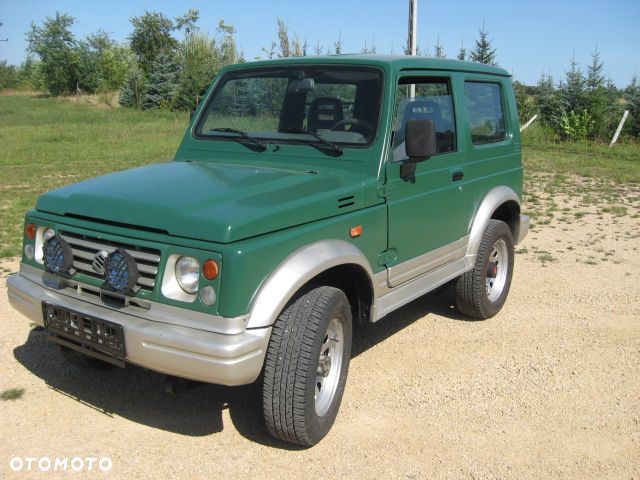 Suzuki Samurai - 3