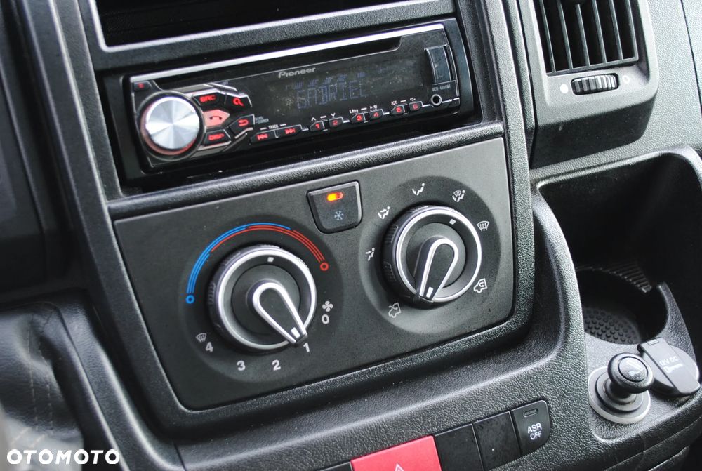 Citroën Jumper L2H2 S&S Shine - 8