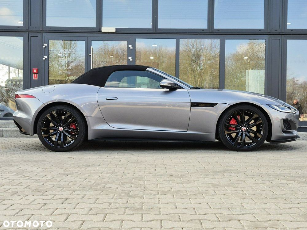 Jaguar F-Type - 6