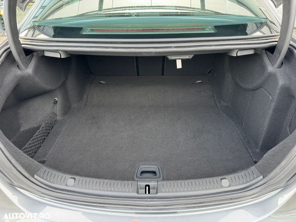 Mercedes-Benz E 220 d 9G-TRONIC Sportstyle Edition - 26