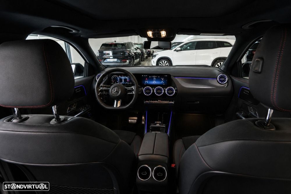 Mercedes-Benz GLA 200 d AMG Line - 31