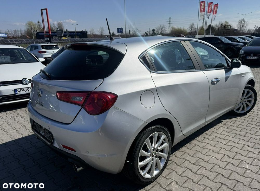 Alfa Romeo Giulietta 2.0 JTDM 16V TCT Turismo - 3