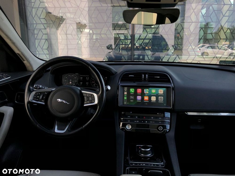 Jaguar F-Pace 2.0 i4P AWD Prestige - 5