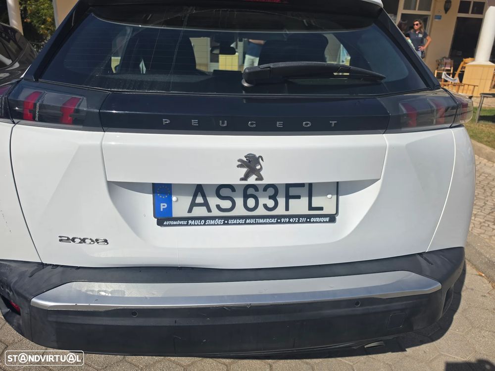 Peugeot 2008 - 6
