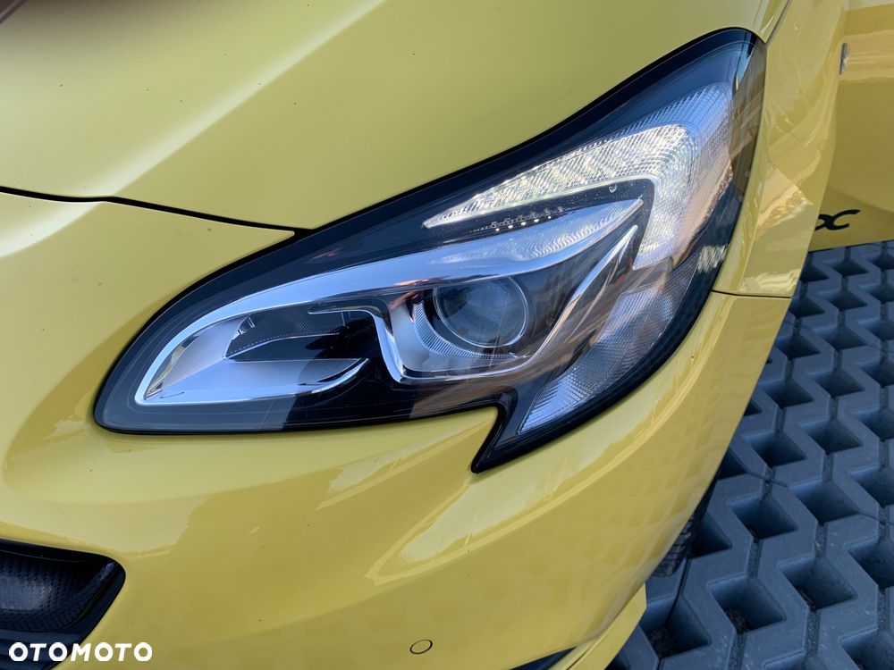 Opel Corsa 1.4 Turbo Start/Stop GSi - 21