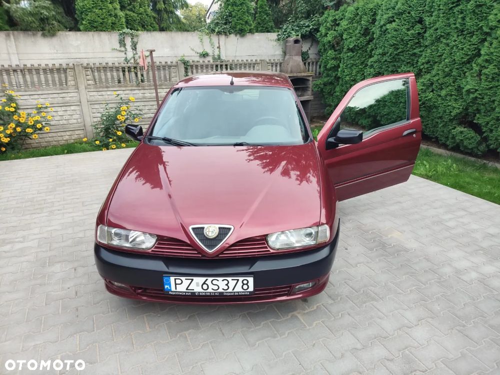 Alfa Romeo 145 1.6 L - 21