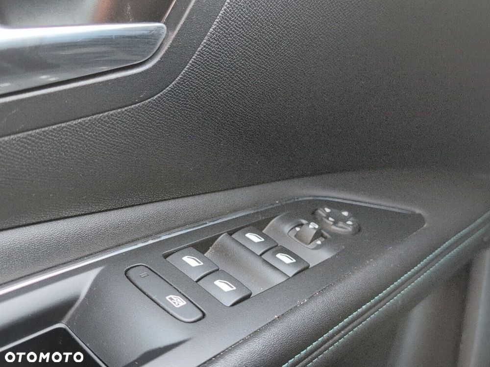 Peugeot 3008 1.5 BlueHDi Allure Pack S&S EAT8 - 16