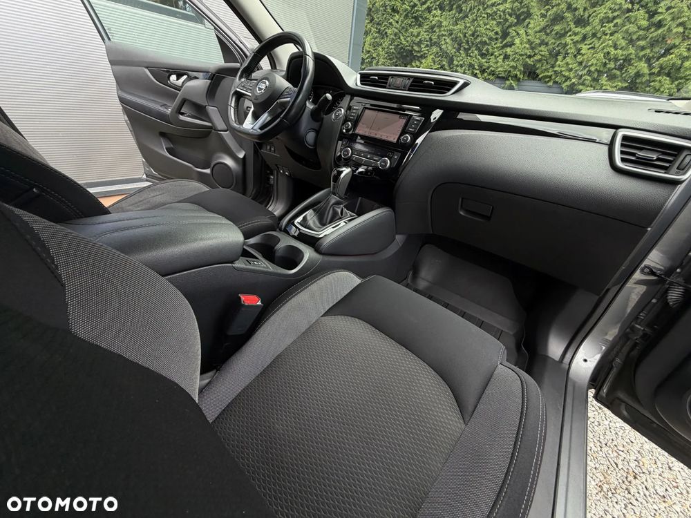 Nissan Qashqai 1.3 DIG-T DCT N-CONNECTA - 15