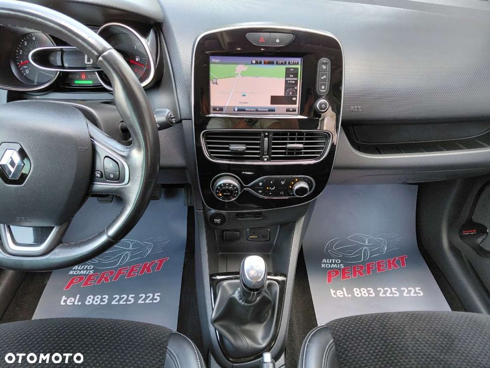 Renault Clio - 23