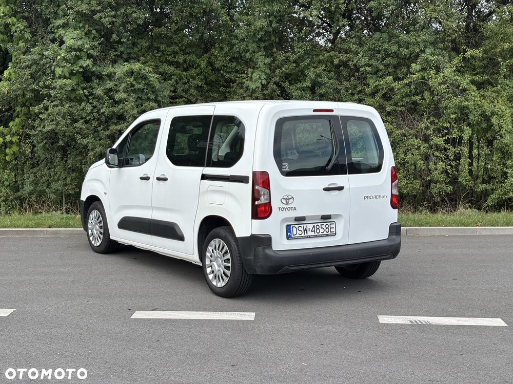 Toyota Proace City Verso 1.2 D-4T Family - 16