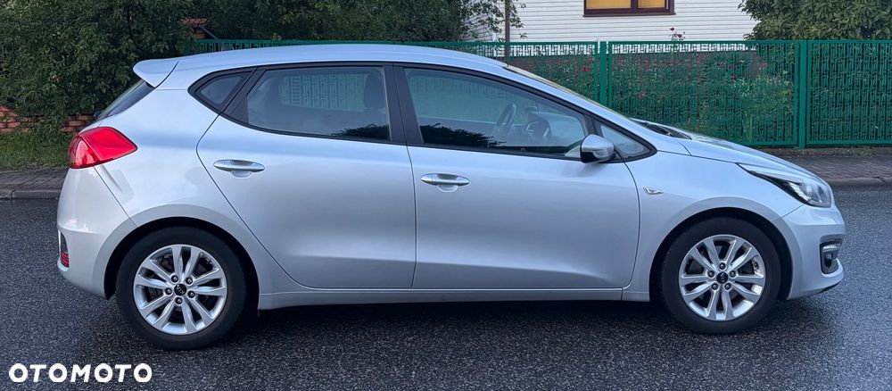Kia Ceed 1.4 CVVT ISG Vision - 9
