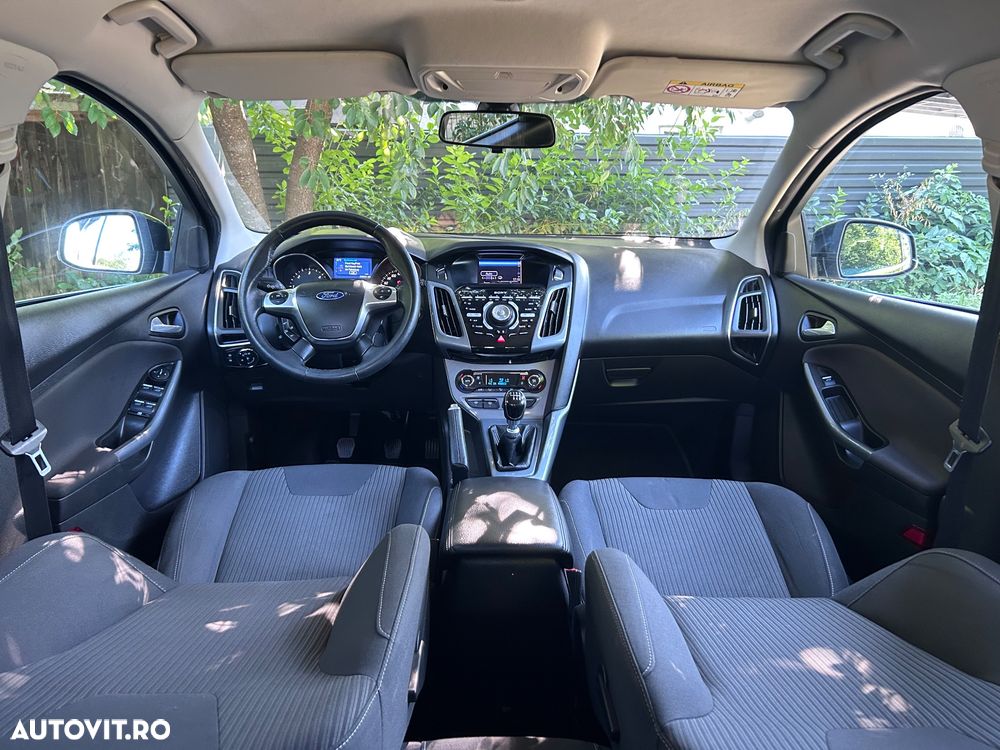 Ford Focus - 9