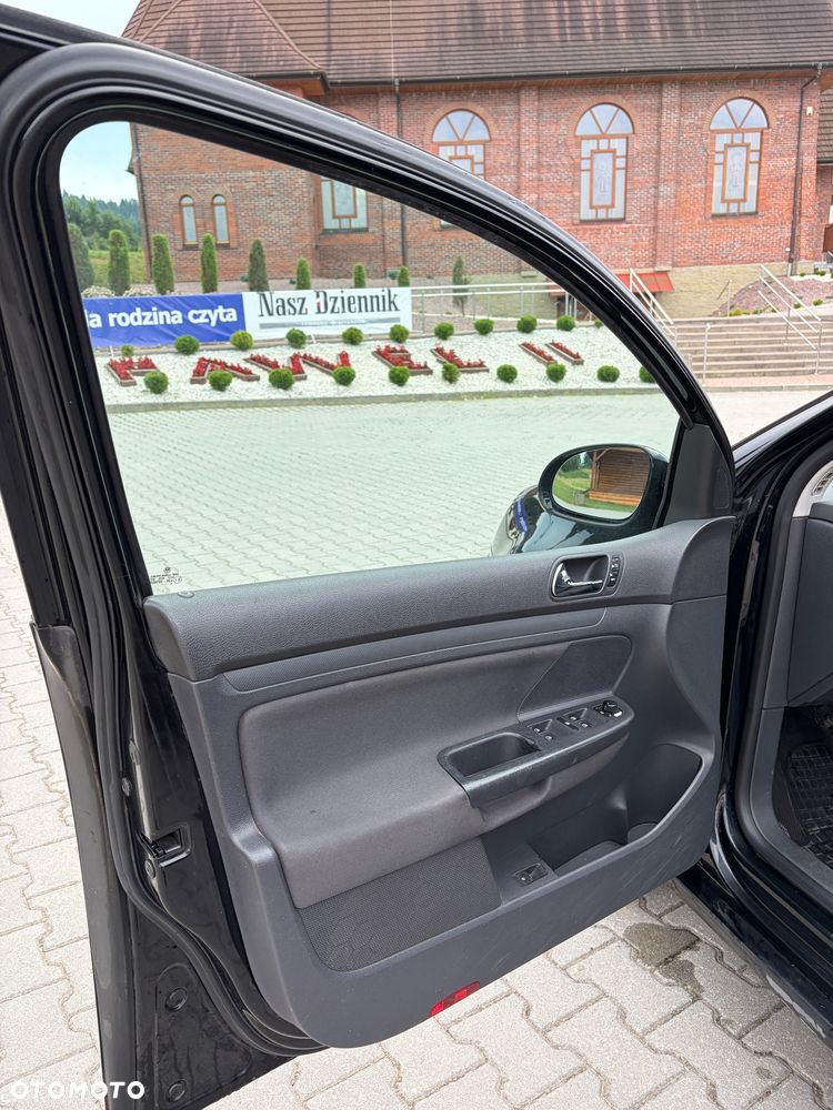 Volkswagen Golf 1.9 TDI Trendline - 9