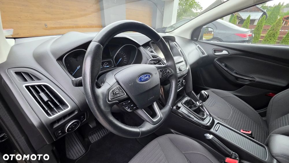 Ford Focus 1.5 EcoBoost STart-Stopp-System TITANIUM - 21