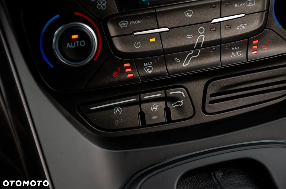 Ford C-MAX 1.5 EcoBoost Start-Stop-System Titanium - 30