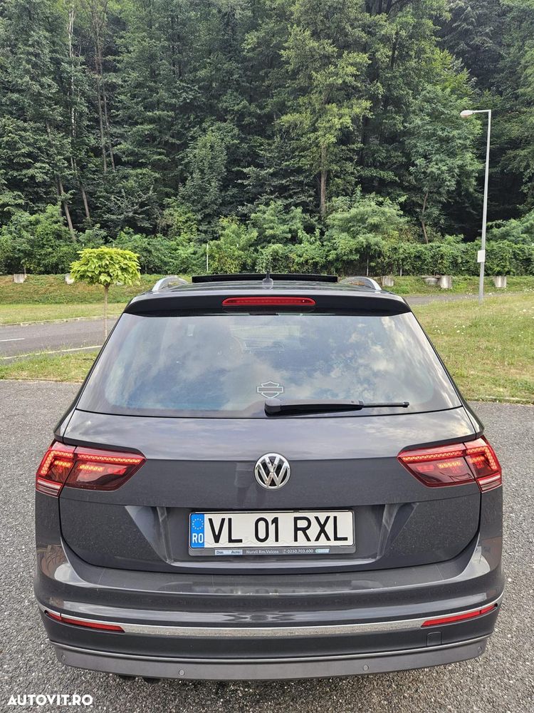 Volkswagen Tiguan - 17