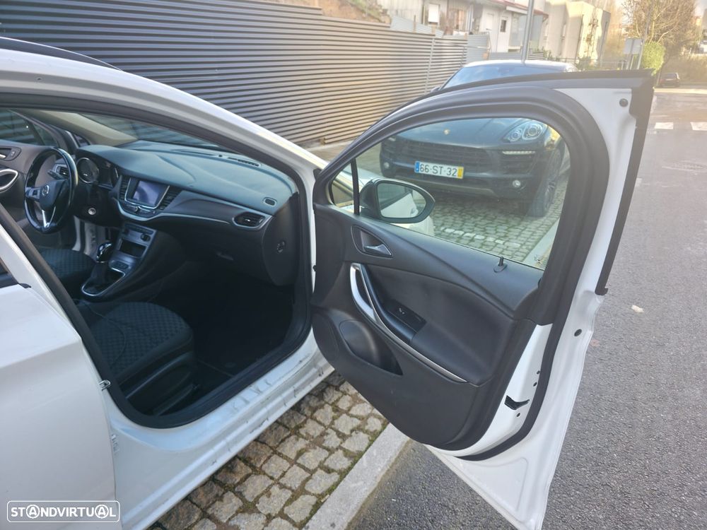 Opel Astra Sports Tourer 1.5 D Design & Tech S/S - 9