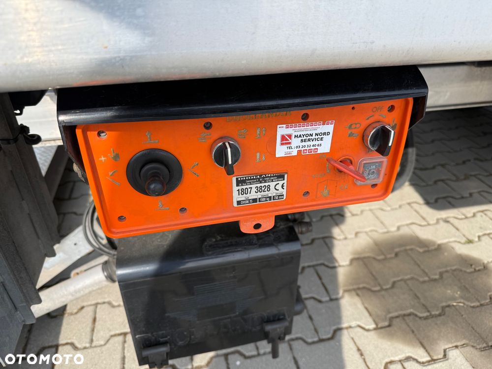 MAN TGL 12.220 / KONTENER + WINDA / 117 000 KM / ROLETA / TYŁ PODUSZKA / Z FRANCJI / STAN BDB / / / - 19