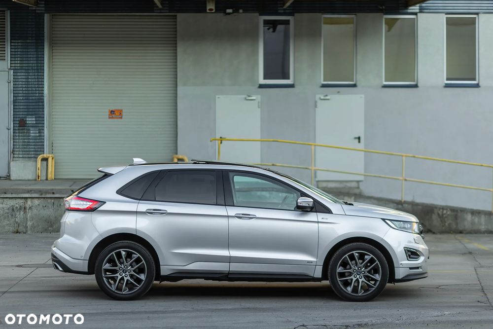 Ford Edge 2.0 TDCi Bi-Turbo 4x4 ST-LINE - 11