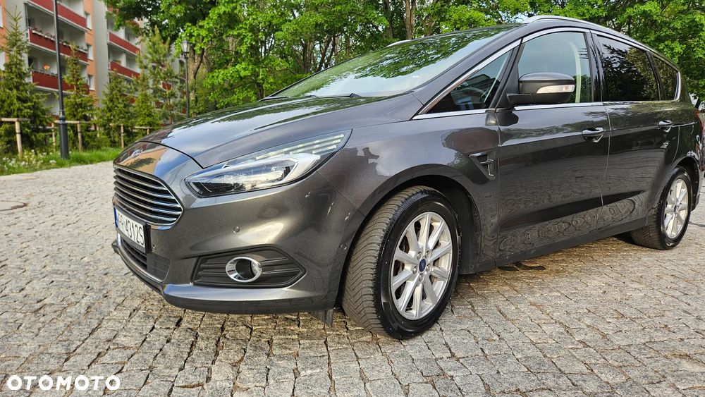 Ford S-Max 2.0 TDCi Titanium PowerShift - 8