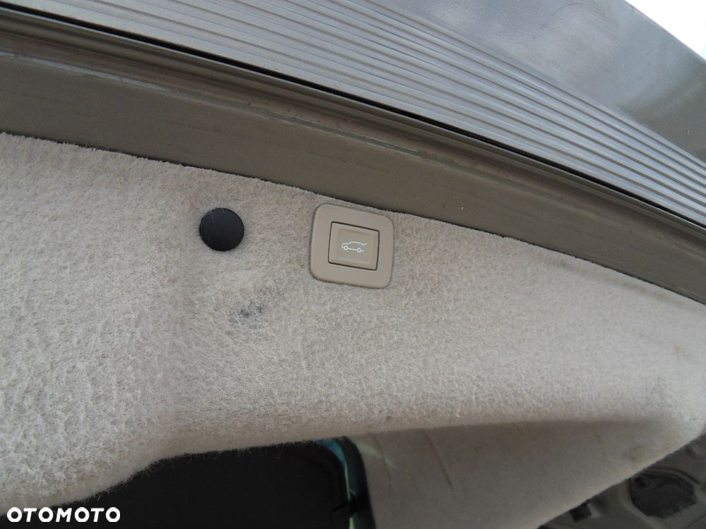 Opel Insignia 2.0 CDTI 4x4 Automatik Business Edition - 11