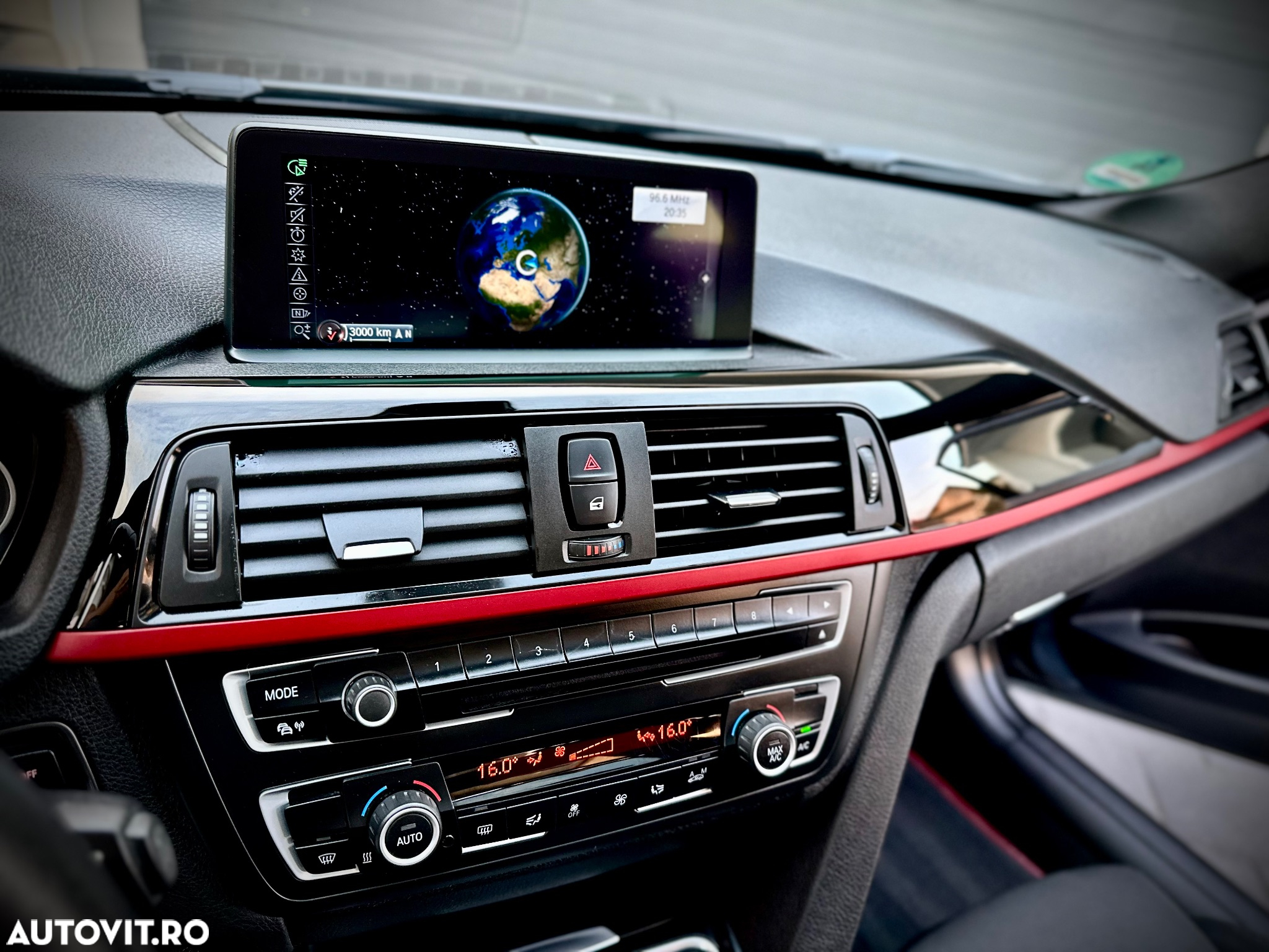 BMW Seria 3 320d Sport Line - 23