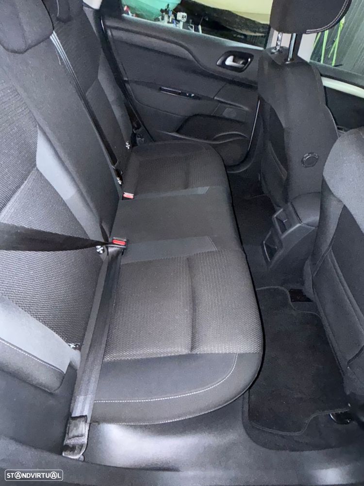 Citroën C4 1.2 PureTech Feel - 6