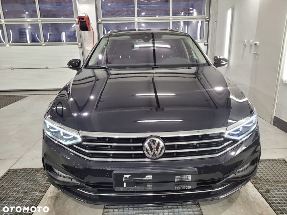 Volkswagen Passat 2.0 TDI Business DSG - 30