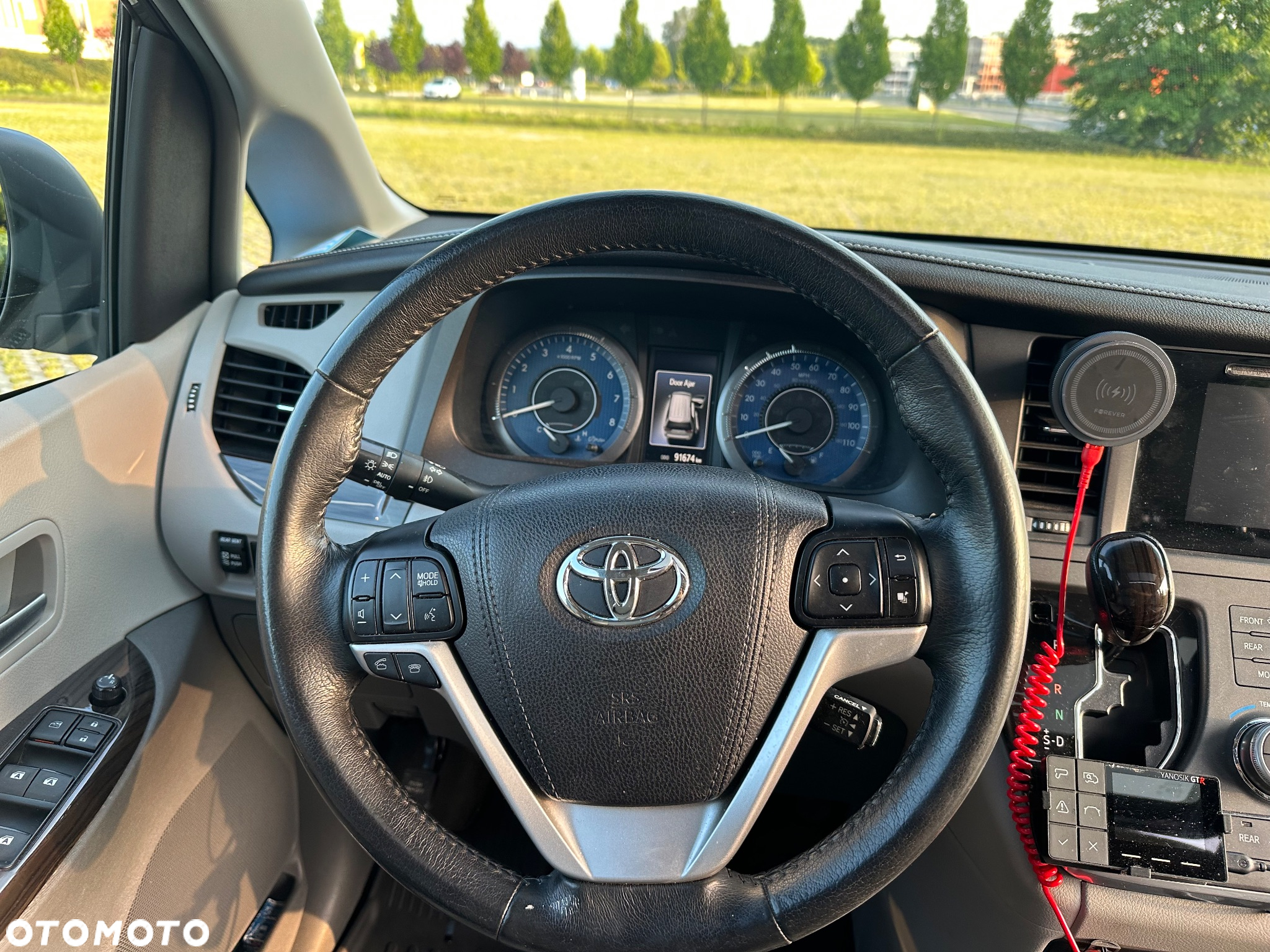 Toyota Sienna 3.5 V6 XLE AWD - 27