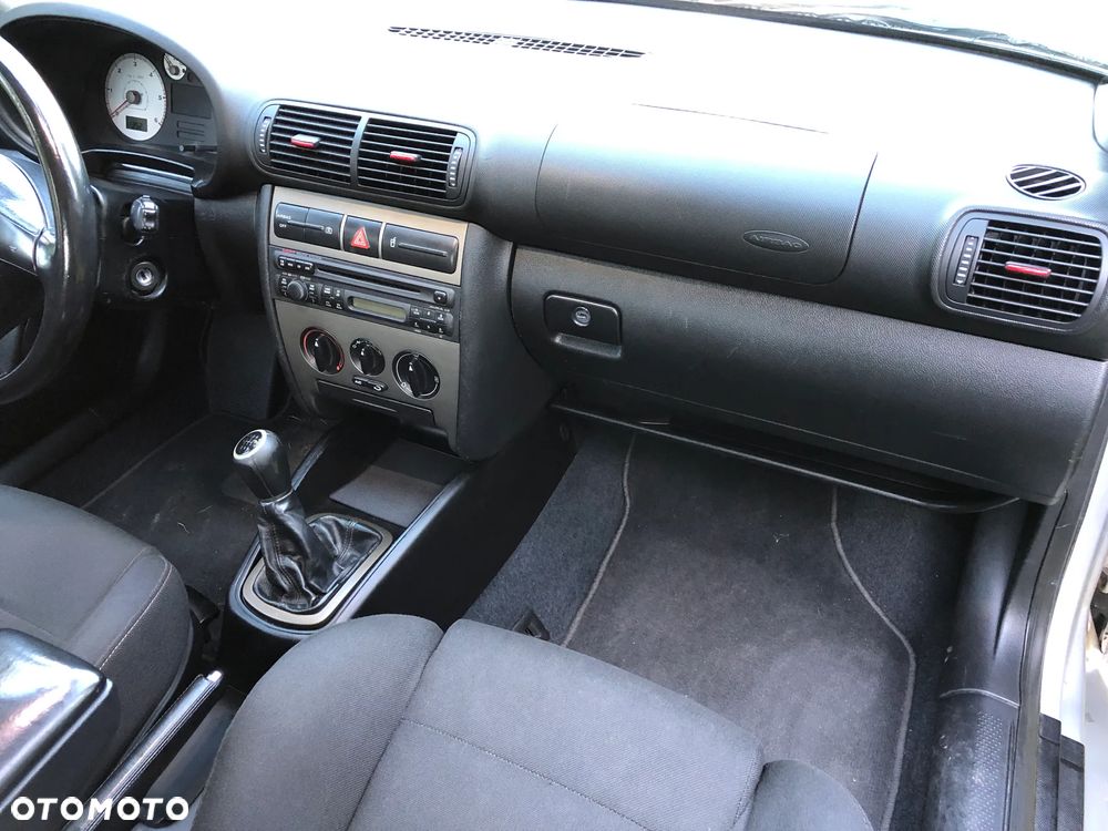 Seat Leon 1.9 TDI 150 Sport - 29