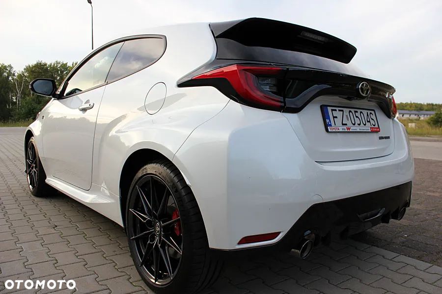 Toyota GR Yaris - 15