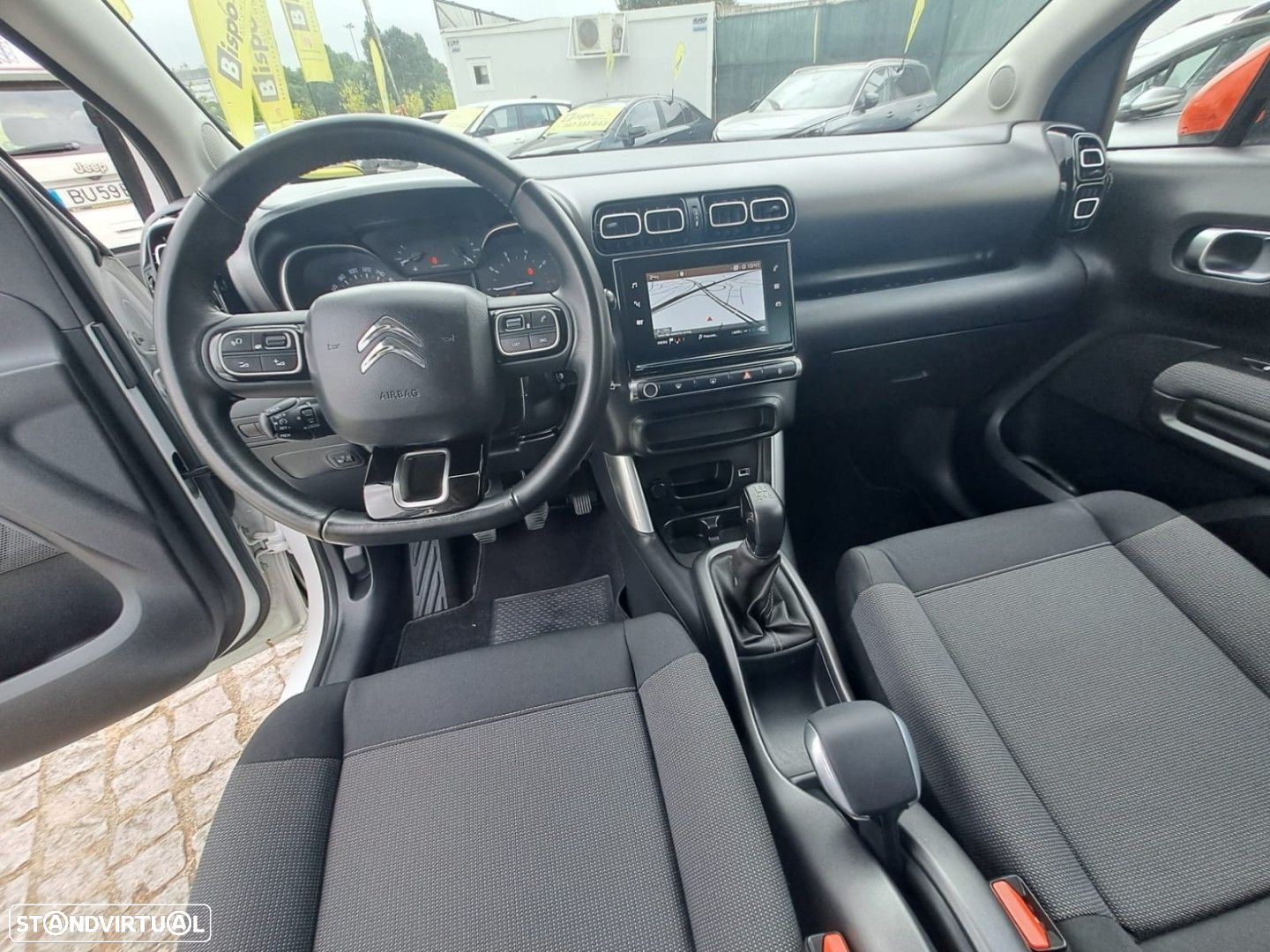 Citroën C3 Aircross 1.2 PureTech Shine - 11