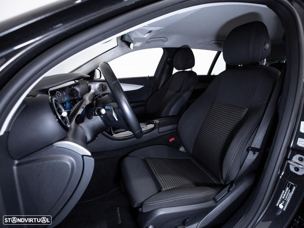Mercedes-Benz E 300 de 9G-TRONIC - 9
