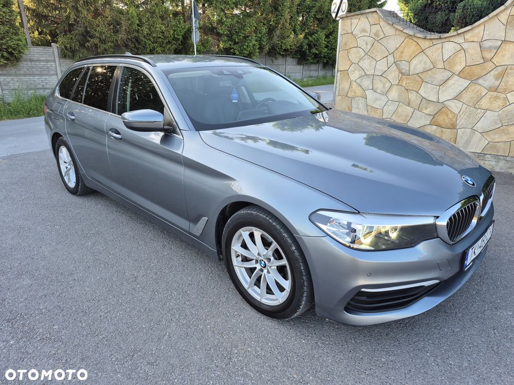 BMW Seria 5 520d Sport - 30