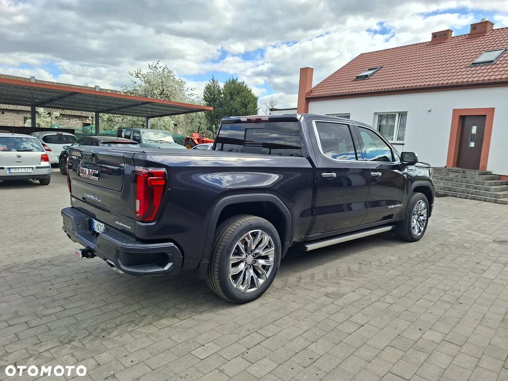 GMC Sierra - 5