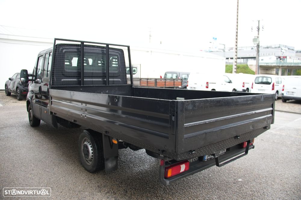 Iveco Daily Automática 7Lugares 2.3td HI-Matic 160cv 35-160 - 5