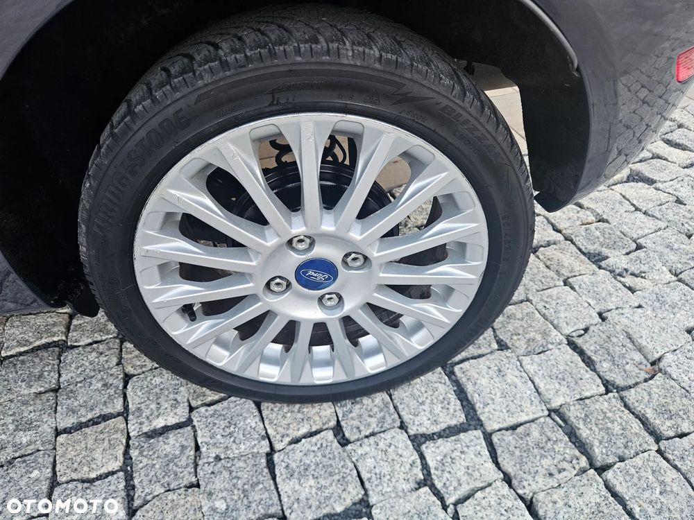Ford Fiesta 1.25 Titanium - 29
