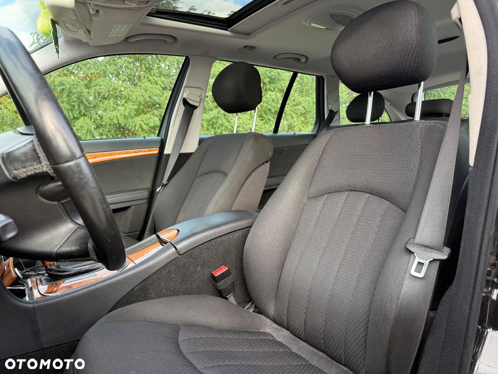 Mercedes-Benz Klasa E 220 T CDI Automatik Elegance - 8